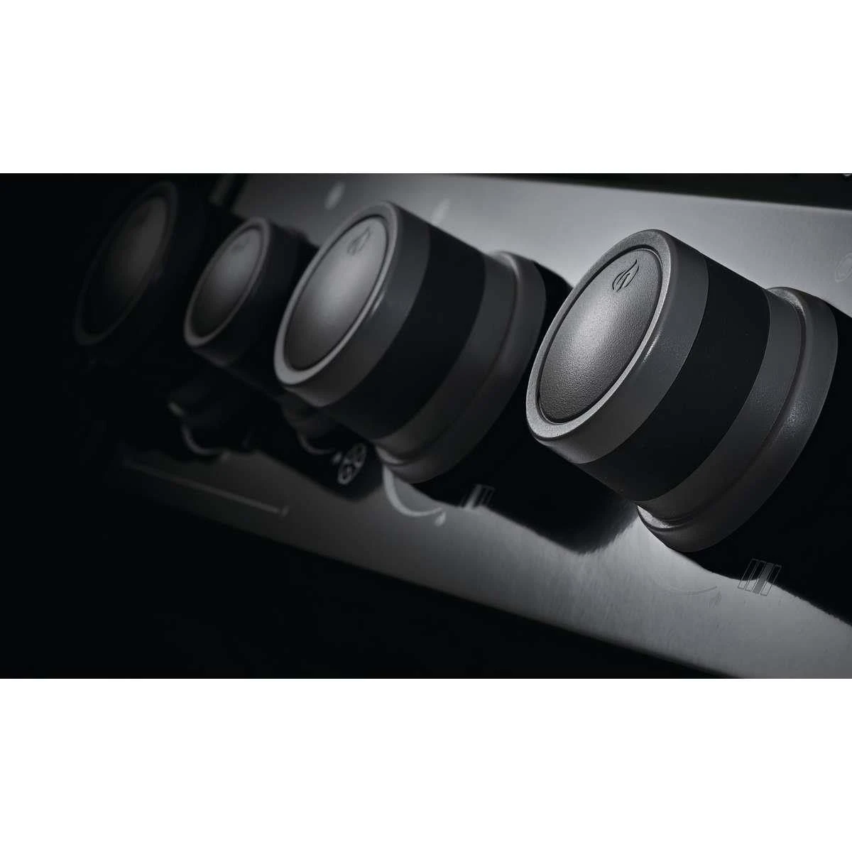 Napoleon Rogue 365SB Buitenkeuken Black 6 Napoleon Rogue 365SB Buitenkeuken Black - Image 4